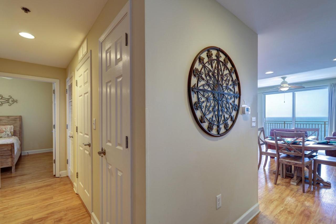 Gulf Front! 2 Bedroom 2 Ba! 11Th Floor Condo + Condo Amenities! Panama City Beach Exterior photo